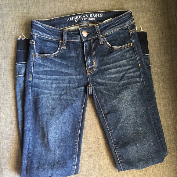 Distressed Jeggings - Picture 1 of 4